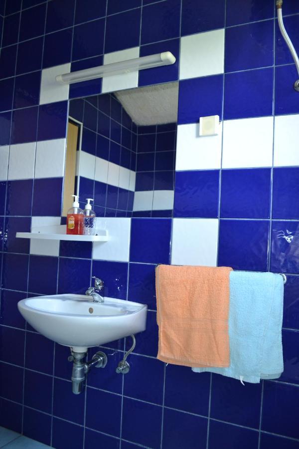 386 Ruza I Josip Piculjan Apartment Lopar