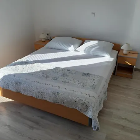 Lopar 386 Ruza I Josip Piculjan Apartment Exterior photo